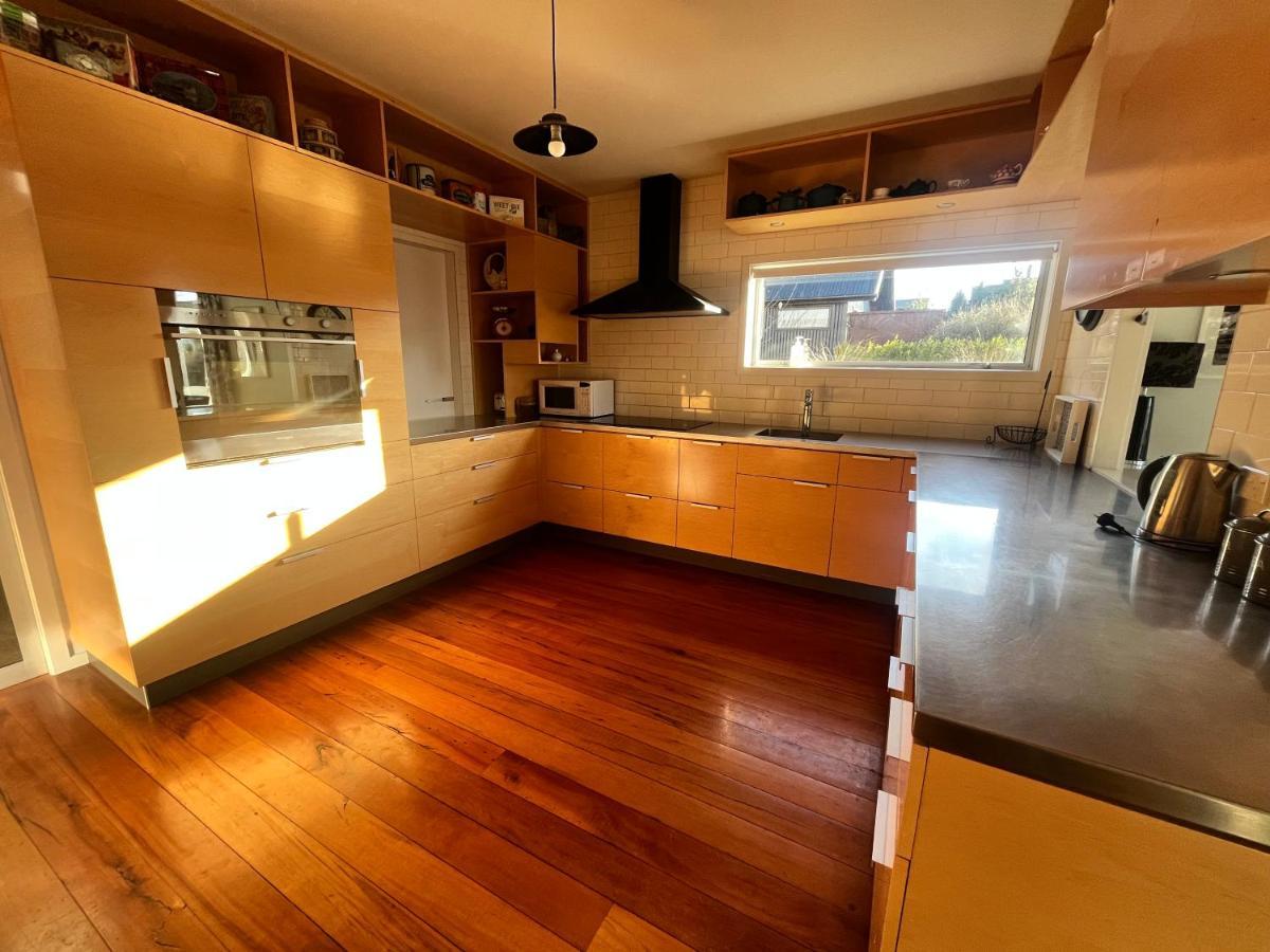 Luxury Lake View House Lake Tekapo Bagian luar foto